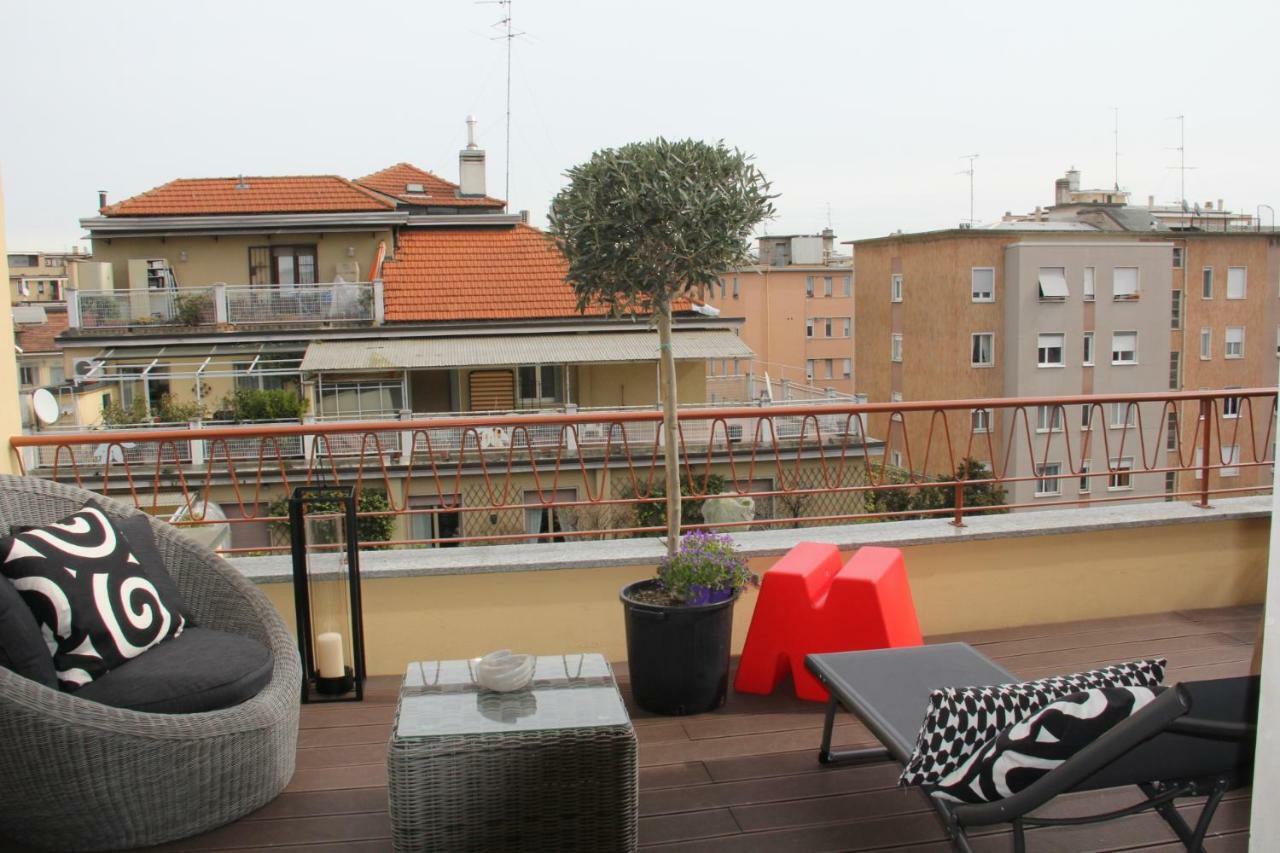 Sky6 Apartment Milan Bagian luar foto