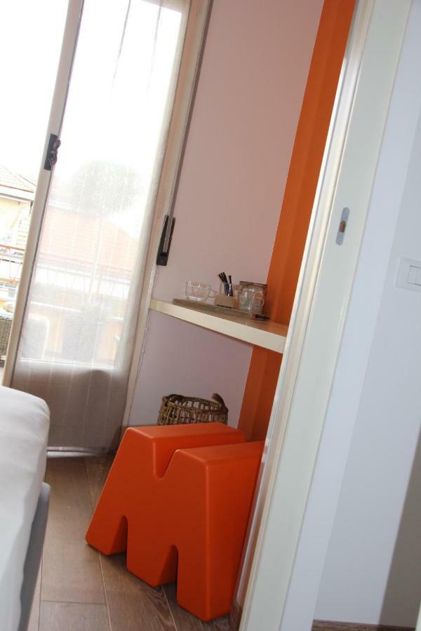 Sky6 Apartment Milan Bagian luar foto