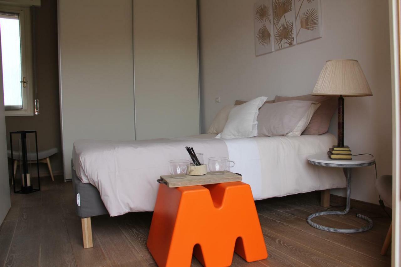 Sky6 Apartment Milan Bagian luar foto